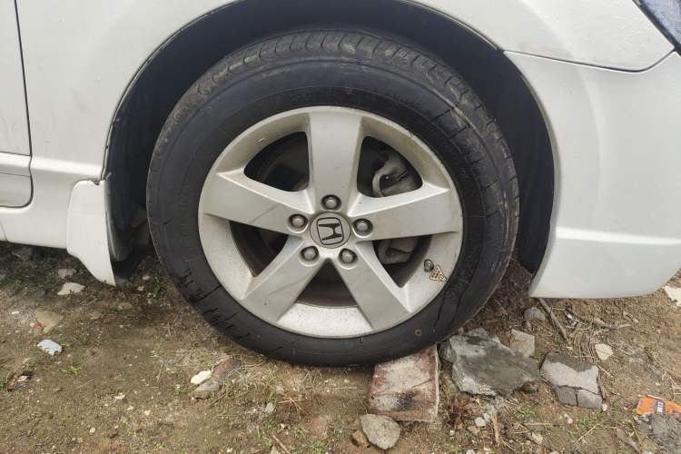 Used CIIMO 2012 1.8L Manual
