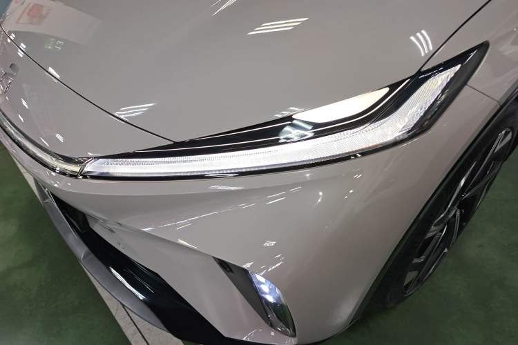 Used Rising R7 2024 Advanced Edition