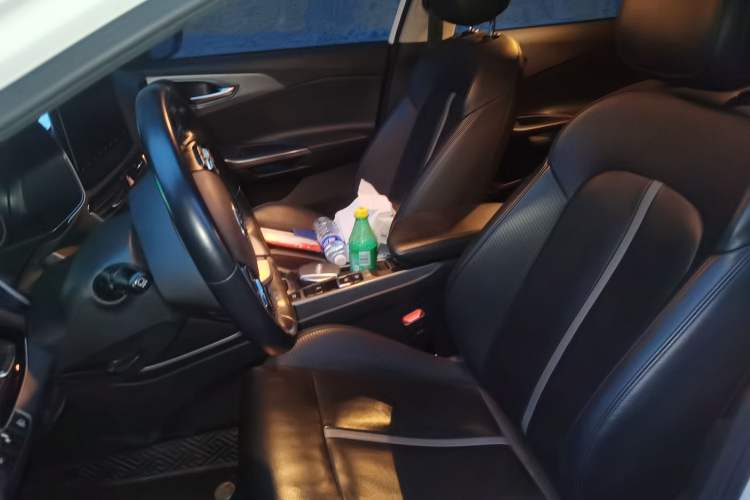 Used Hyundai Lafesta 2019 280TGDi Smart Speed Version China VI Standard Left Front Seat