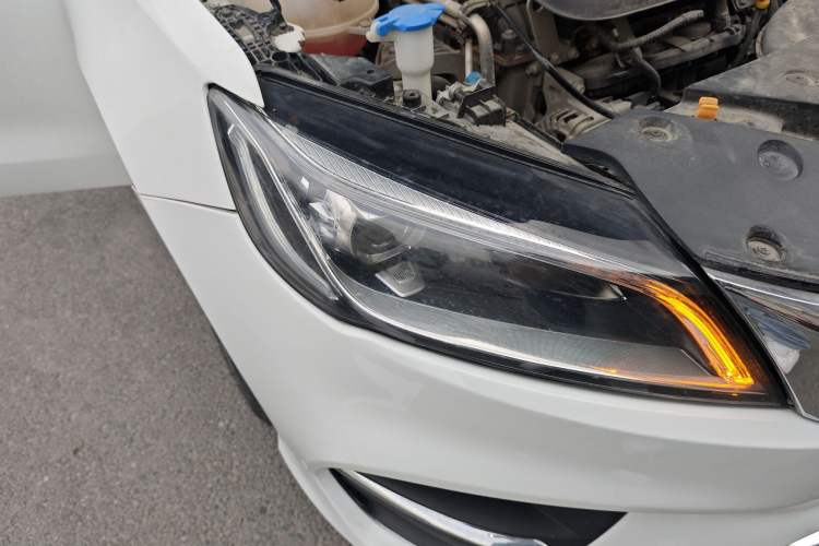 Used Geely Auto Binray 2018 14T CVT Colorful Edition
