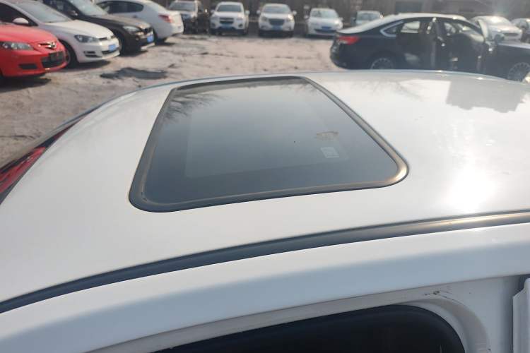 Used Geely Auto Diamond 2016 1.5L Manual Elite Edition
