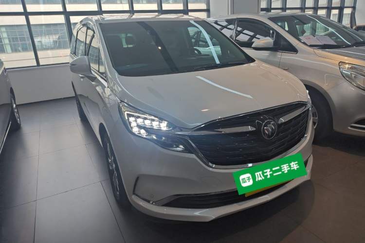 Used Buick GL8 2022 ES Landtrek 653T Luxury Edition
