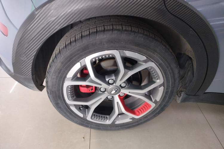 Used ORA Good Cat GT 2023 Mulan Edition 401km Luxury Version Right Rear Wheel Hub