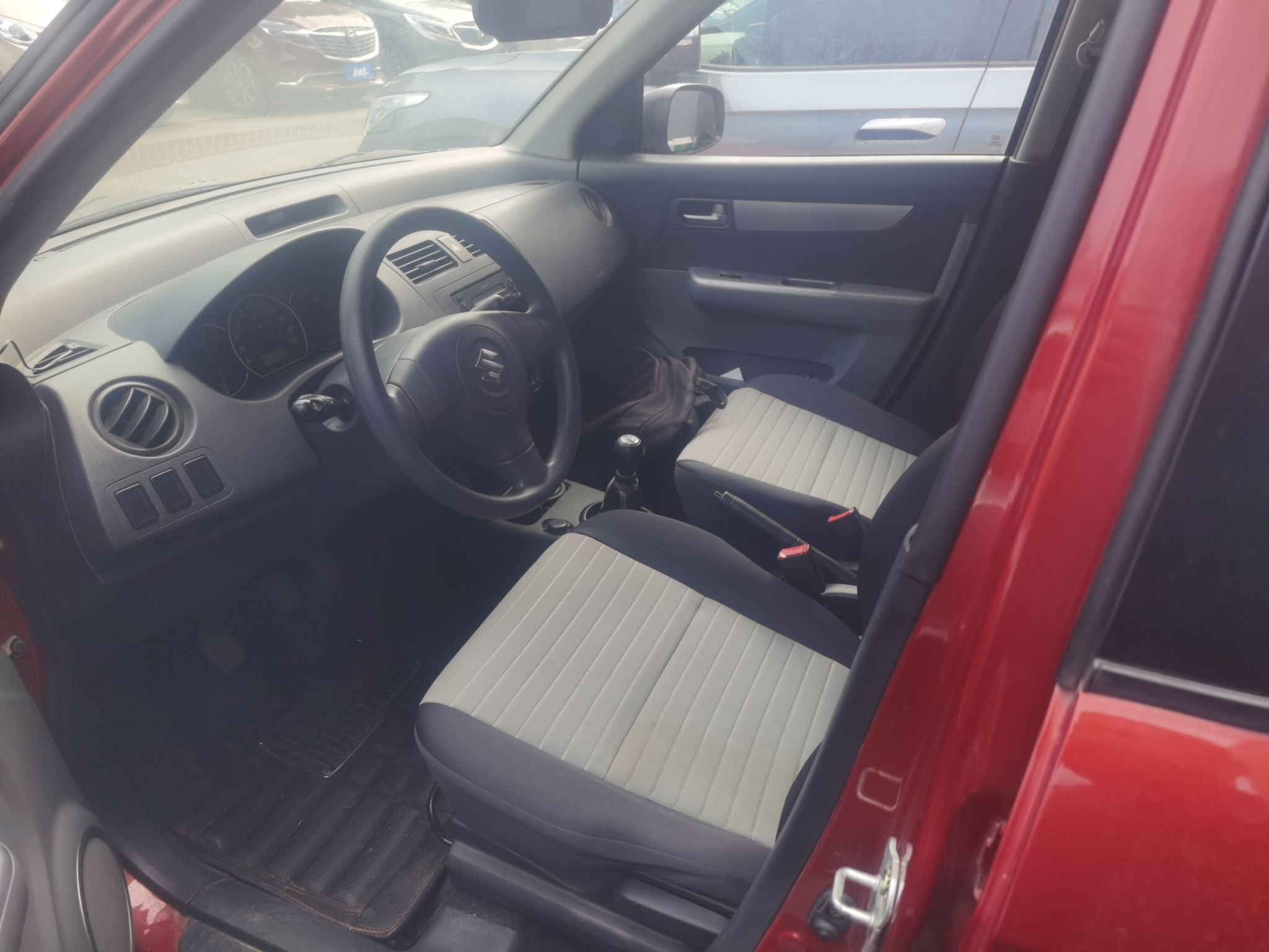 Interior delantero