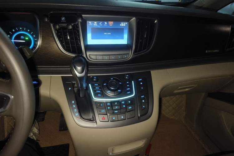 Used Buick GL8 2011 2.4L LT Luxury Business Executive Edition