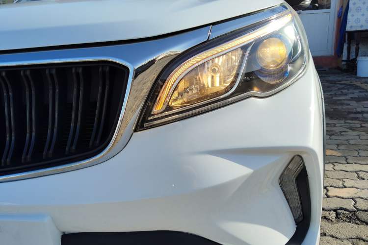 Used Geely Auto Vision X3 2021 PRO 1.5L Manual Elite Model