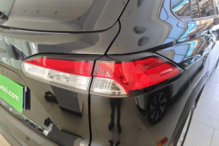 Used Toyota FRONTLANDER 2023 2.0L CVT Elite Edition
