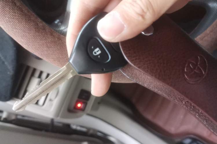 Used Toyota Corolla 2013 Special Edition 1.6L Automatic GL Cool Model Vehicle Key