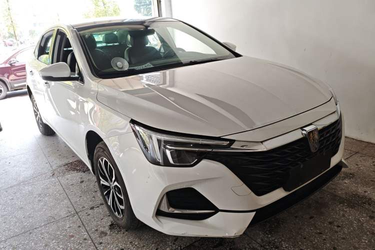 Used Roewe i6 MAX New Energy 2023 EV 420 Skyroof Special Edition Front Right 45 Deg