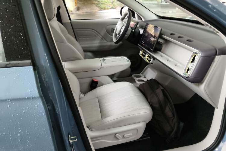 Used Leapmotor B10 2025 510 LiDAR Version Right Front Seat