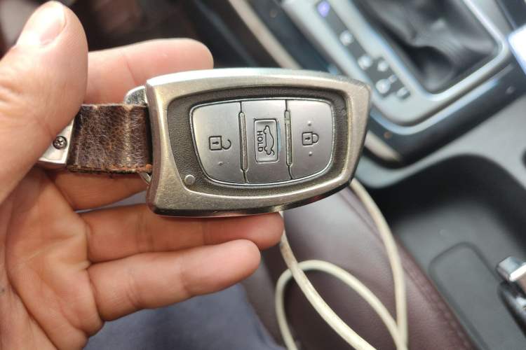 Used Hyundai Elantra (5th Generation / Langdong) 2015 1.6L Automatic Luxury Model
