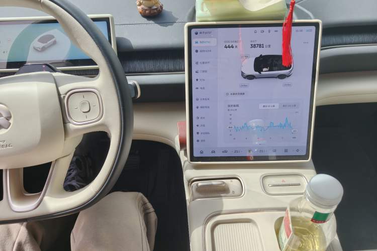 Used Nio ES6 2024 75 kWh
