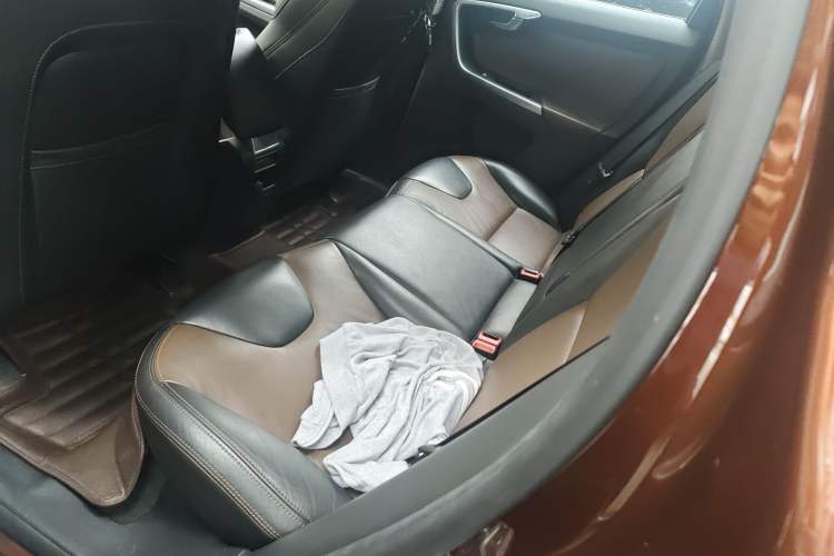 Used Volvo XC60 2016 T5 Smart Version
