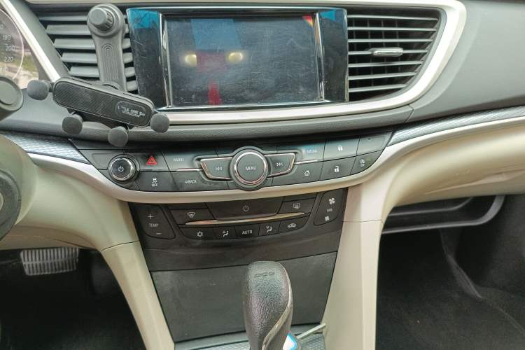 Used Buick GT 2019 15T Dual-Clutch Connected Elite Model China VI
