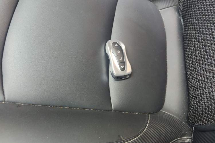 Used Geely Auto Emgrand X7 Sport 2020 1.8TD DCT ZhiZun PRO