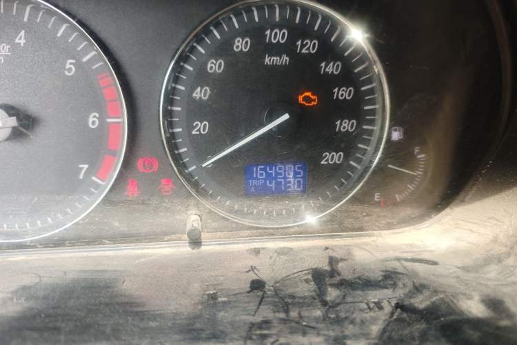 Used BAIC Weiwang M20 2014 1.5L Standard Version BJ415B Odometer Close Up