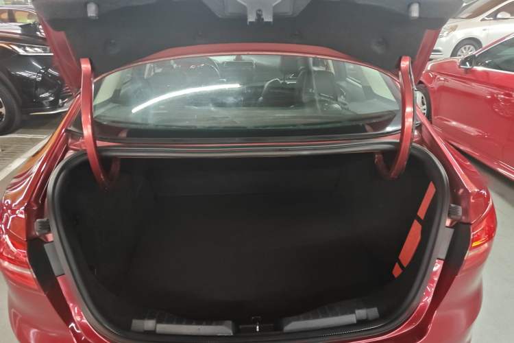 Used Ford Escort 2015 1.5L Automatic Fashion Model