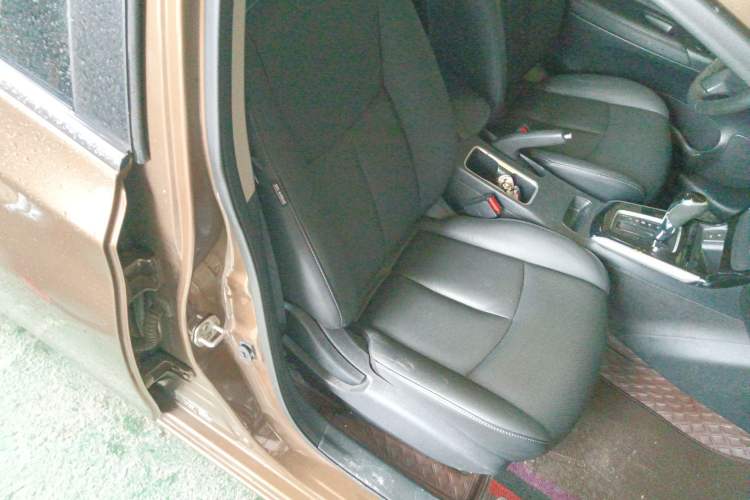 Used Nissan Sylphy 2019 1.6XV CVT Smart Connect Luxury Edition China VI Standard
