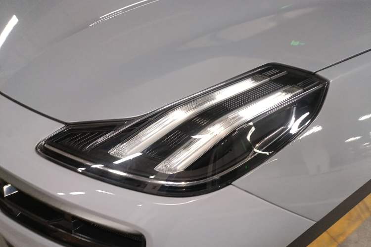 Used Lynk & Co 06 EM-P 2023 1.5T Remix PHEV Pro