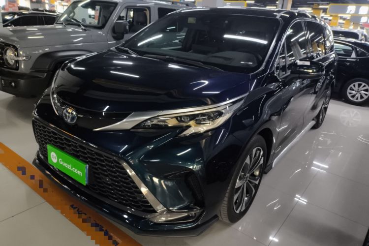 Used Toyota Granvia 2023 2.5L Hybrid Flagship VIP Edition