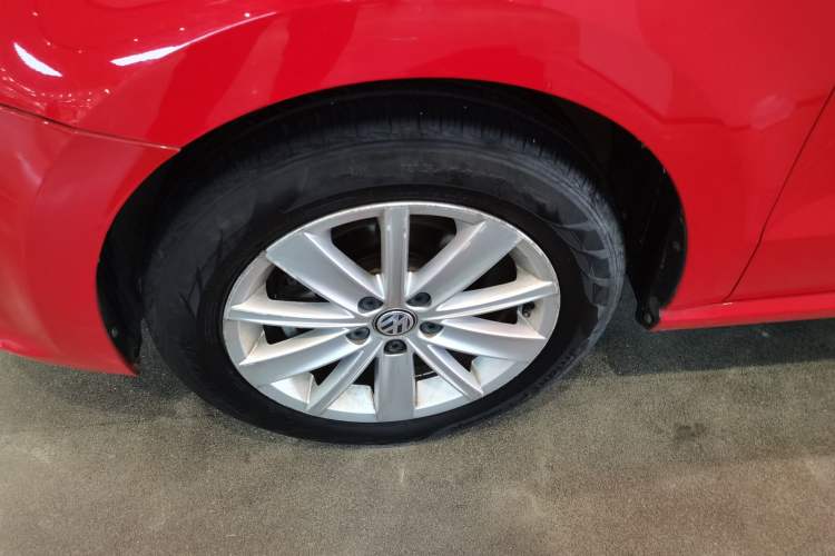 Used Volkswagen Polo 2014 1.6L Automatic Comfort Edition