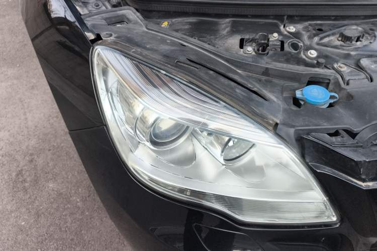 Used Mercedes-Benz R-Class 2011 R 350 L 4MATIC
