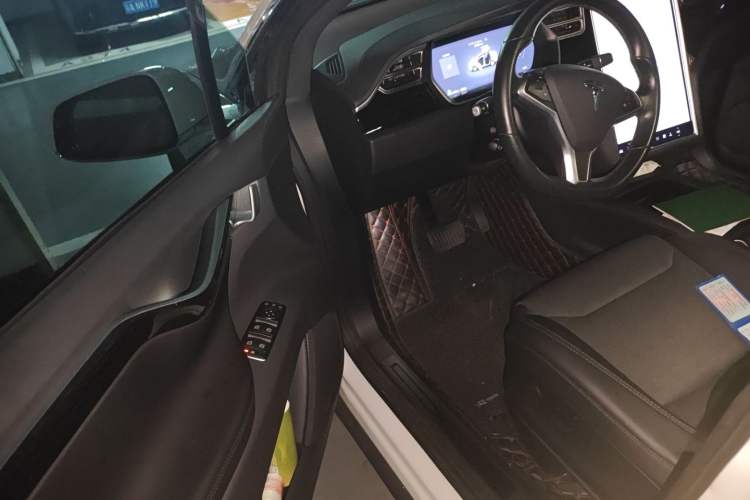 Used Tesla Model X 2017 X 100D Long Range Edition Driver Seat