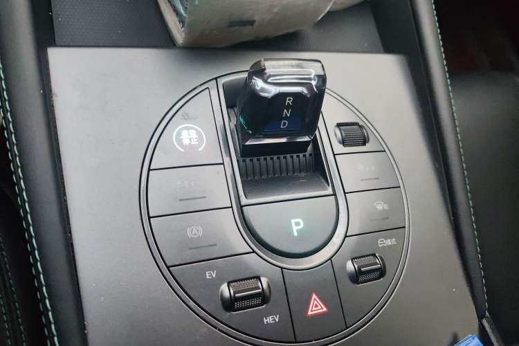 Used BYD Seal 06 New Energy 2024 DM-i 80KM Luxury Model
