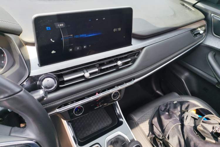 Used Chery Tiggo 5x 2020 1.5L Manual Fashion Edition Audio And AC Panel