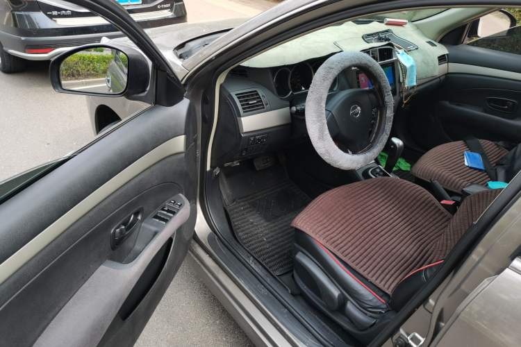 Used Nissan Sylphy 2016 Classic 1.6XE Automatic Leading Edition