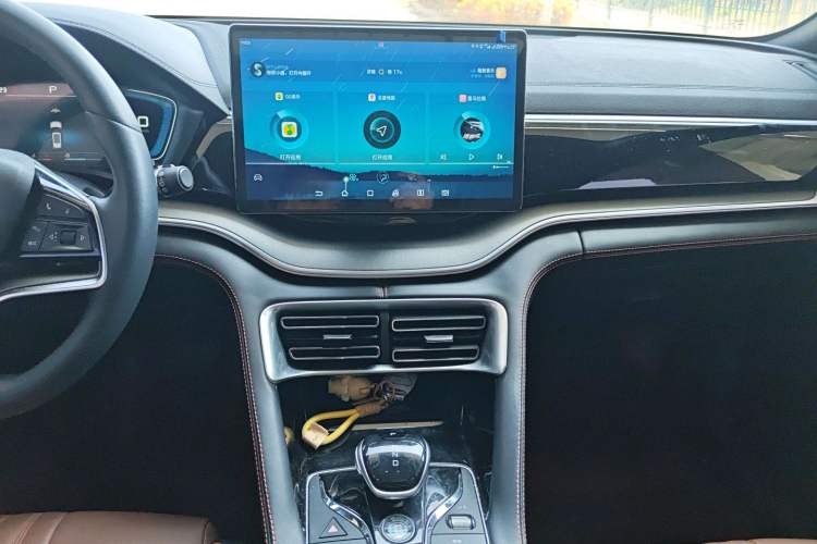 Used BYD Song PLUS 2020 1.5T Automatic Prestige Version Audio And AC Panel