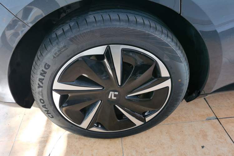 Used Rising F7 2023 Advanced Edition