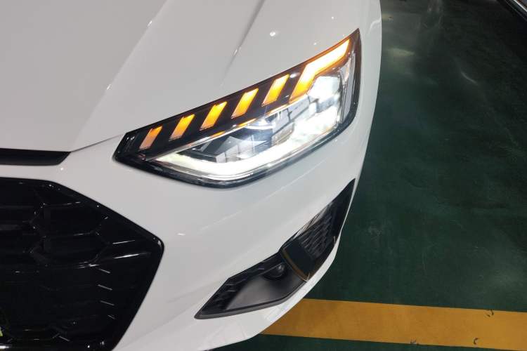 Used Audi A4L 2024 40 TFSI Luxury Dynamic Edition
