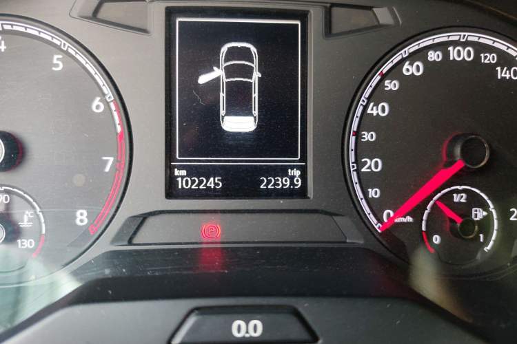 Used Volkswagen T-ROC 2018 230TSI DSG Two-Wheel Drive Advanced Version China V Standard