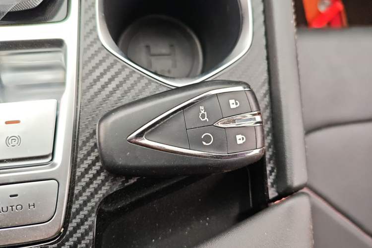 Used Changan Eado 2022 PLUS Blue Whale NE 1.4T GDI DCT Prestige Edition
