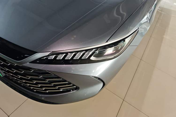 Used BYD Qin PLUS 2025 DM-i Smart Drive 55KM Leading Model Left Front Headlight