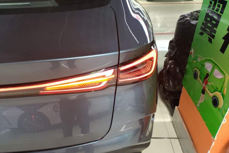 Used BYD Seal 06 New Energy 2025 DM-i Smart Drive 120KM Deluxe Model
