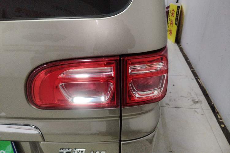 Used FORTHING Lingzhi 2024 M5L 1.5T Manual Comfort 9-Seater