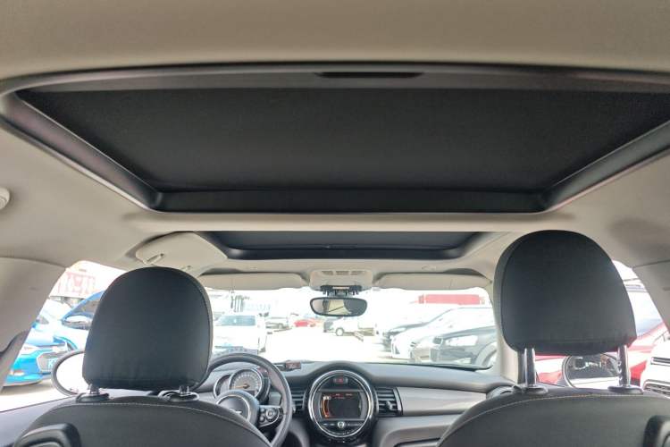 Used MINI MINI 2014 1.5T COOPER Fun