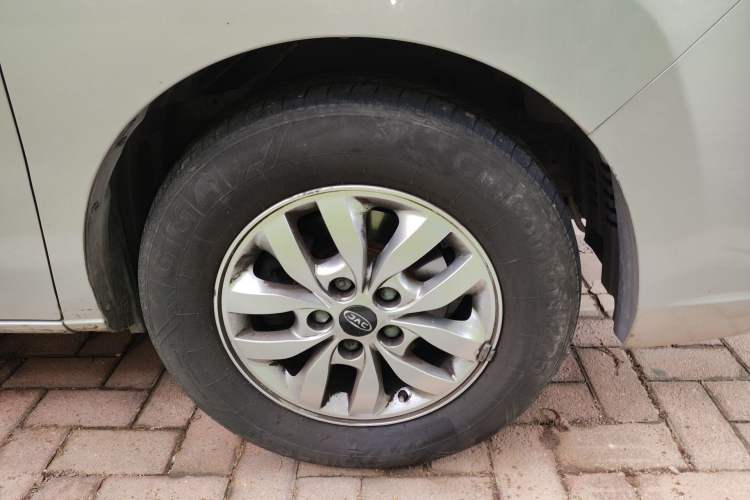 Used JAC Refine M4 2022 2.0 TGDI Automatic Business Edition Exterior 1