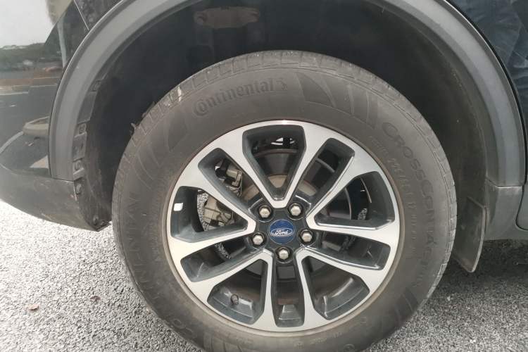 Used Ford Escape 2020 EcoBoost 245 Two-Wheel Drive Smart & Enjoyment Model
