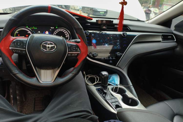 Used Toyota Camry 2019 Dual-Engine 2.5 HG Luxury Edition China VI Standard