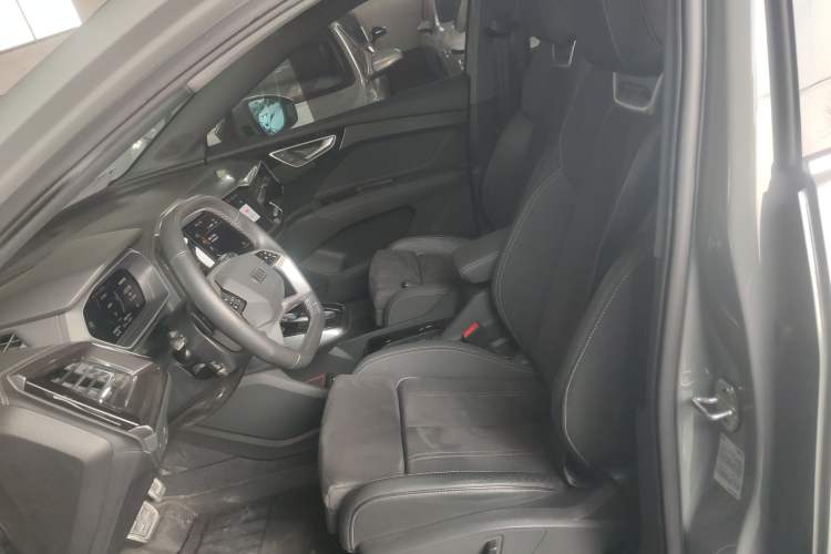 Used Audi Q4 e-tron 2022 40 e-tron Boundary Edition Left Front Seat