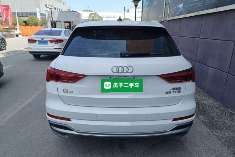 Used Audi Q3 2022 35 TFSI Fashion Dynamic Model
