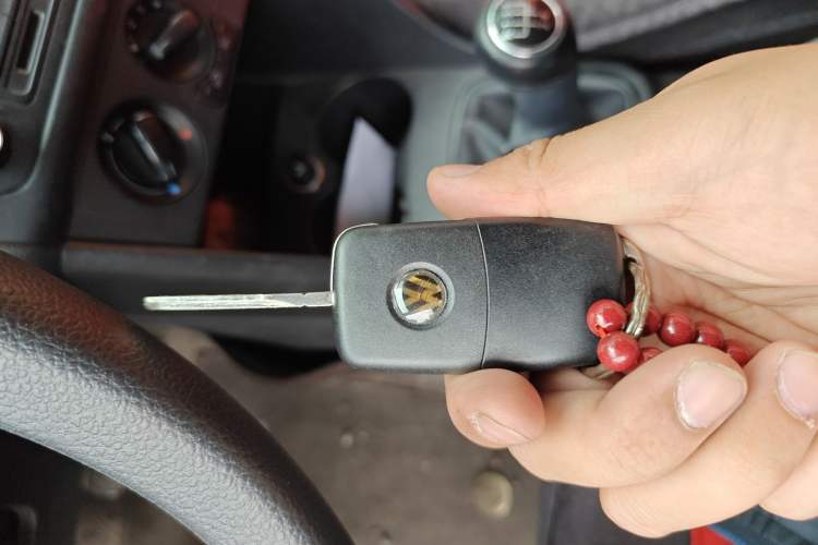 Used Volkswagen Polo 2013 1.6L Manual Comfort Edition
