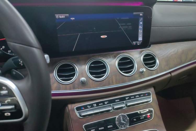 Used Mercedes-Benz E-Class 2019 E 300 L Luxury Model