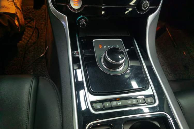 Used Jaguar XEL 2018 2.0T 200 PS Elite Edition