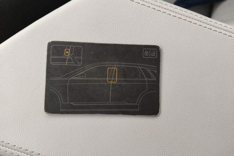 Used Cadillac OPTIQ 2024 Standard Range Version
