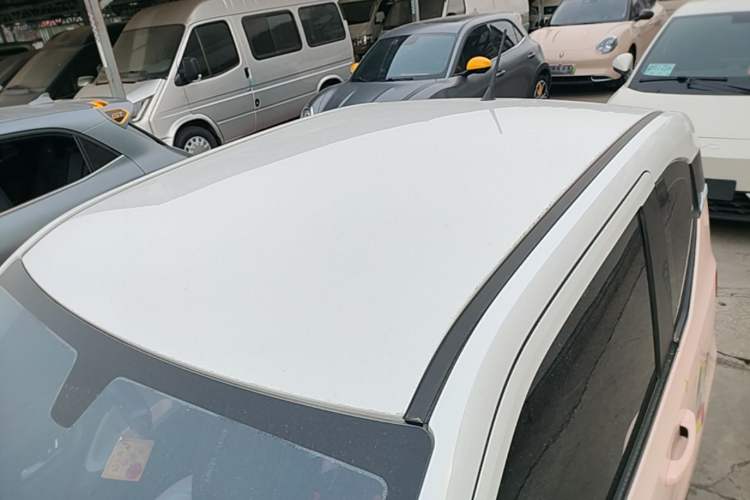 Used Wuling Hongguang MINIEV 2022 Macaron Fashion Model Lithium Iron Phosphate
