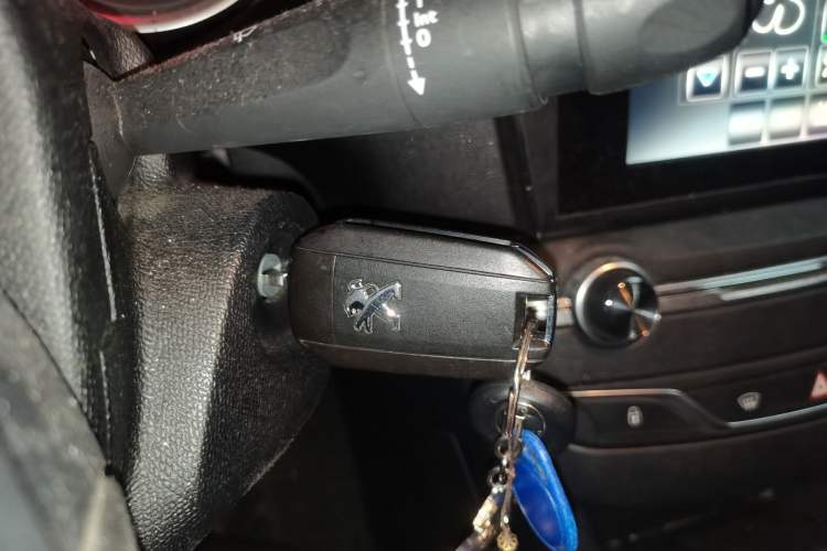 Used Peugeot 408 2014 1.8L Automatic Luxury Edition